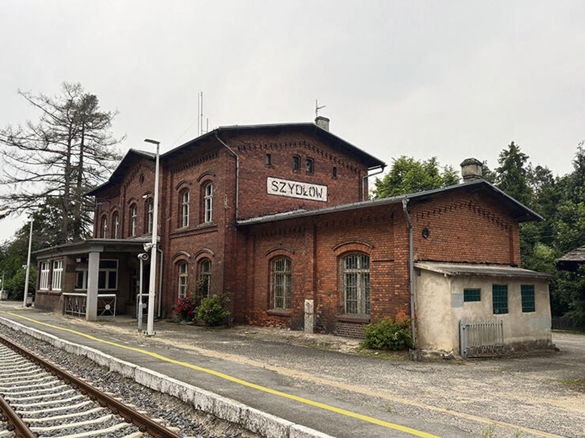 SZYDŁÓW POMINIĘTY, KRASIEJÓW W REZERWIE