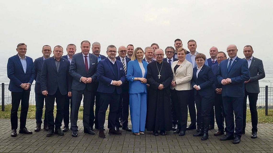 Wójt Chrząstowic  na ważnym zebraniu