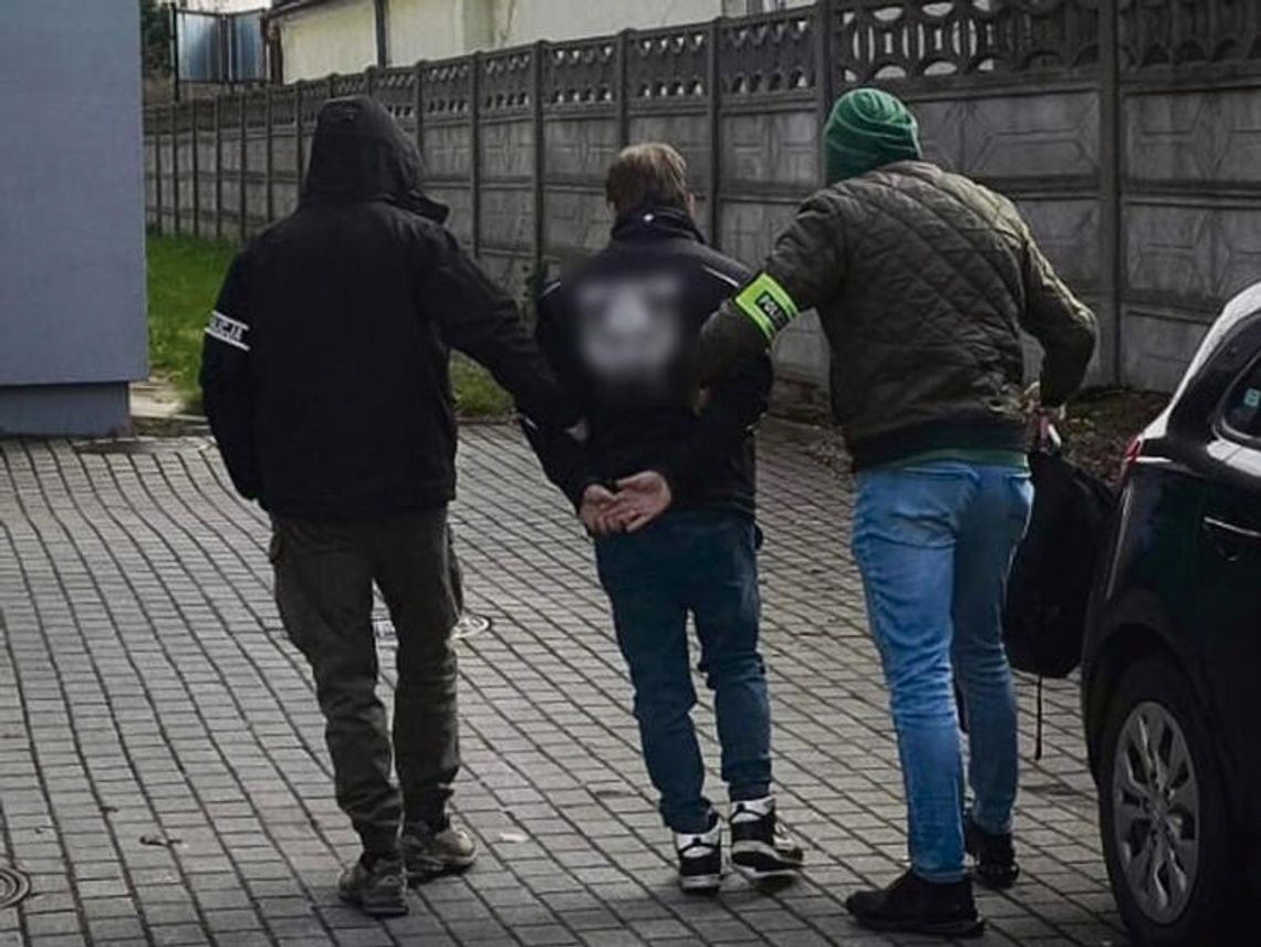 Zbezcześcił kilkanaście nagrobków. Policja wystosowała pilny apel