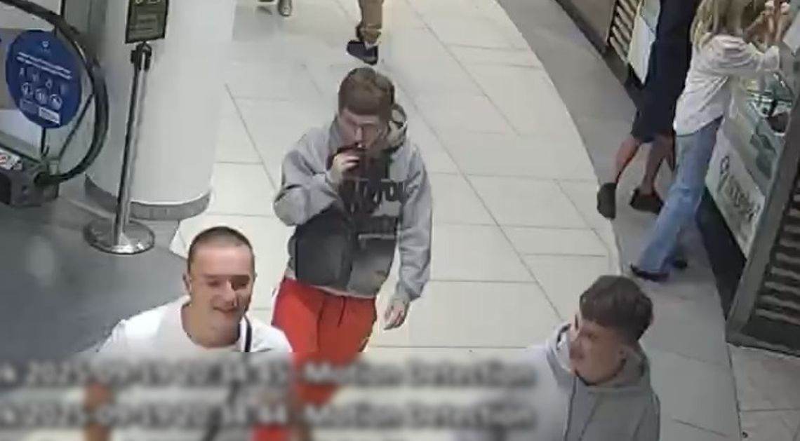 ZUCHWAŁE UŻYCIE KARTY PŁATNICZEJ W CENTRUM MIASTA!